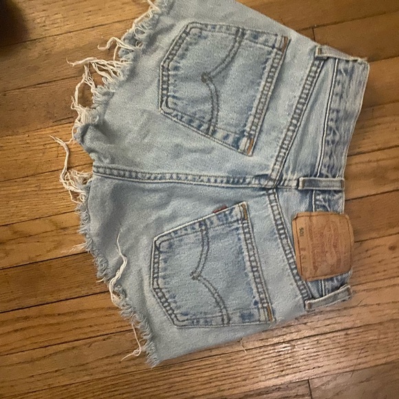Levi’s 501 Hand-cut frayed Cutoff Shorts - Picture 3 of 6